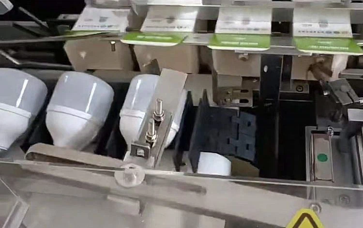 automatic hardware box cartoner