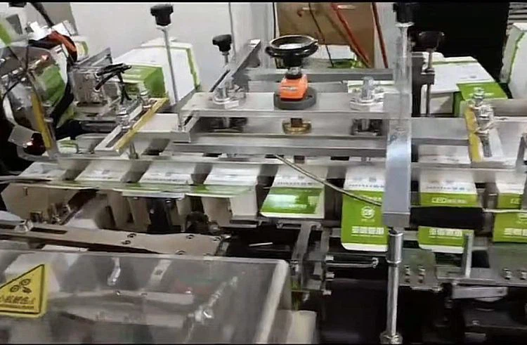 automatic hardware box cartoner