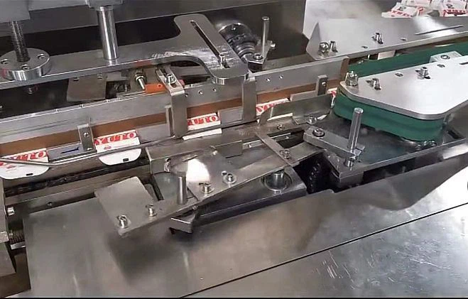 automatic bearing box packing machine